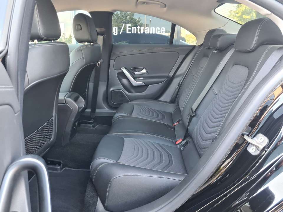 Mercedes-Benz CLA 200 - Imagem 14