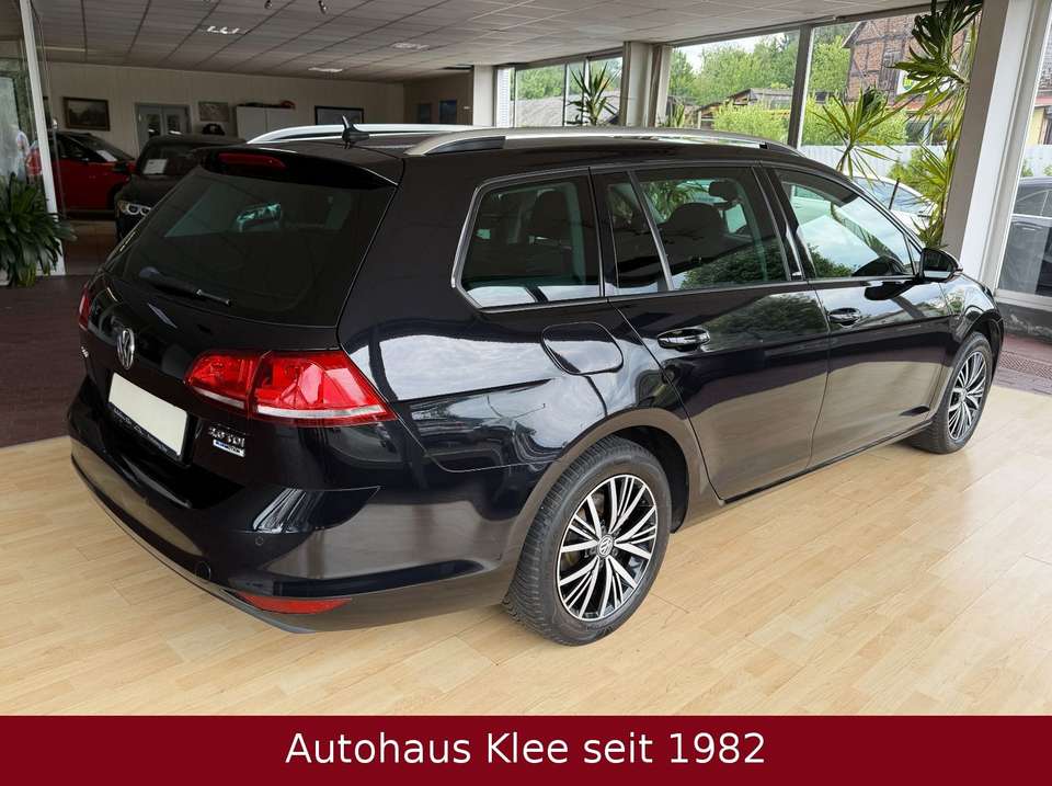 Volkswagen Golf - Imagem 3