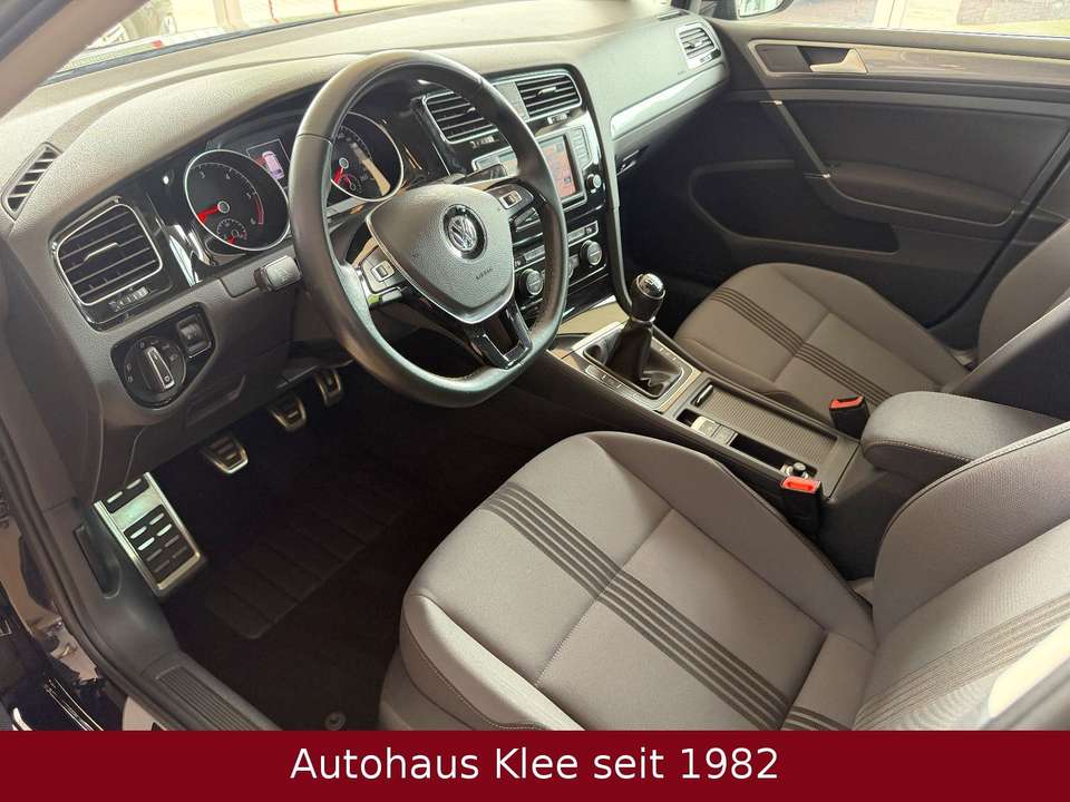 Volkswagen Golf - Imagem 14