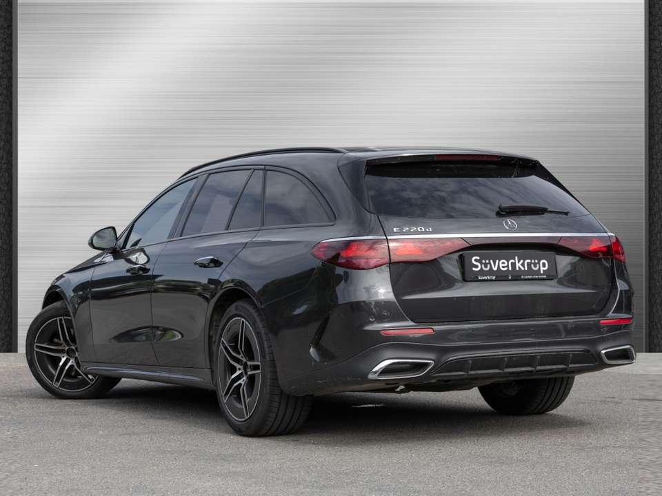Mercedes-Benz E 220 - Imagem 4