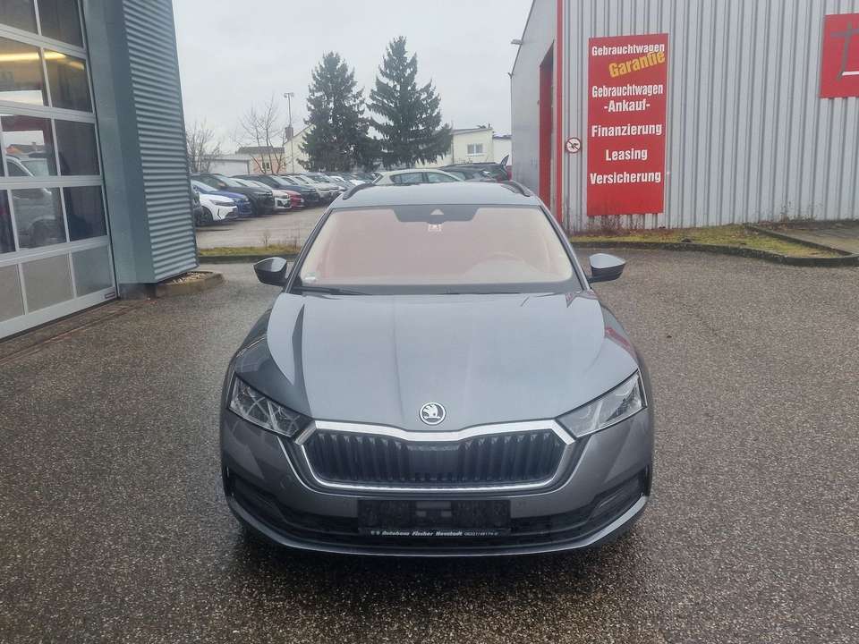 Skoda Octavia - Imagem 7