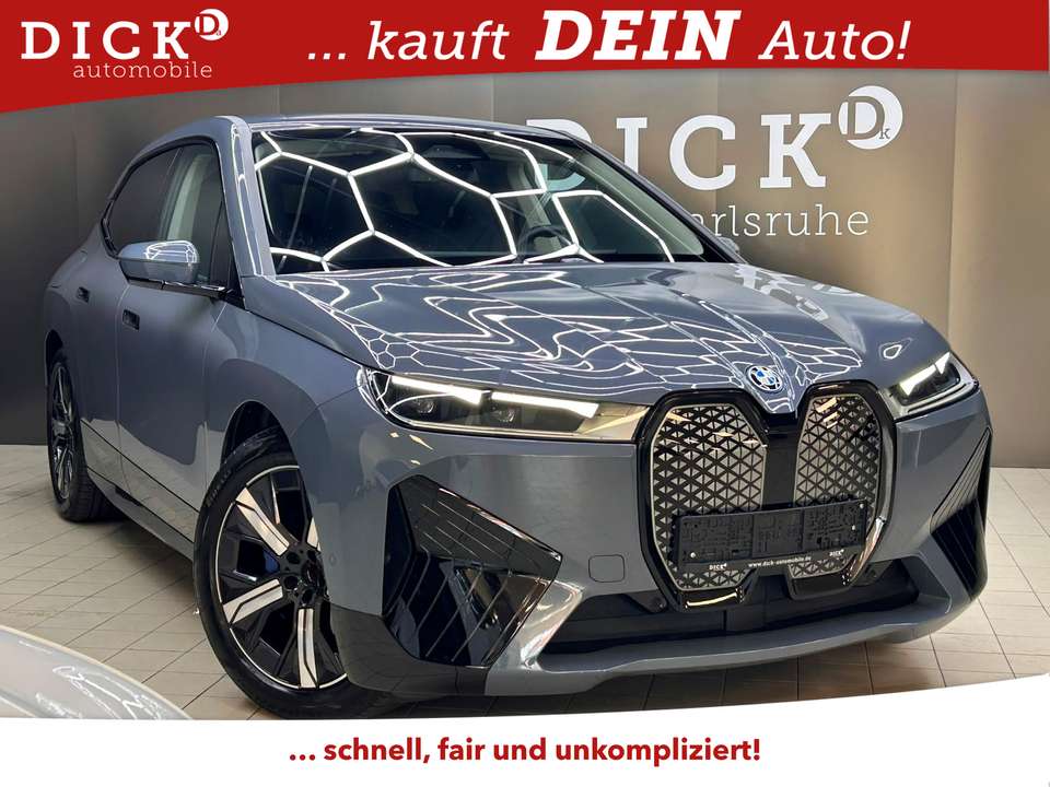 BMW iX - Imagem 1