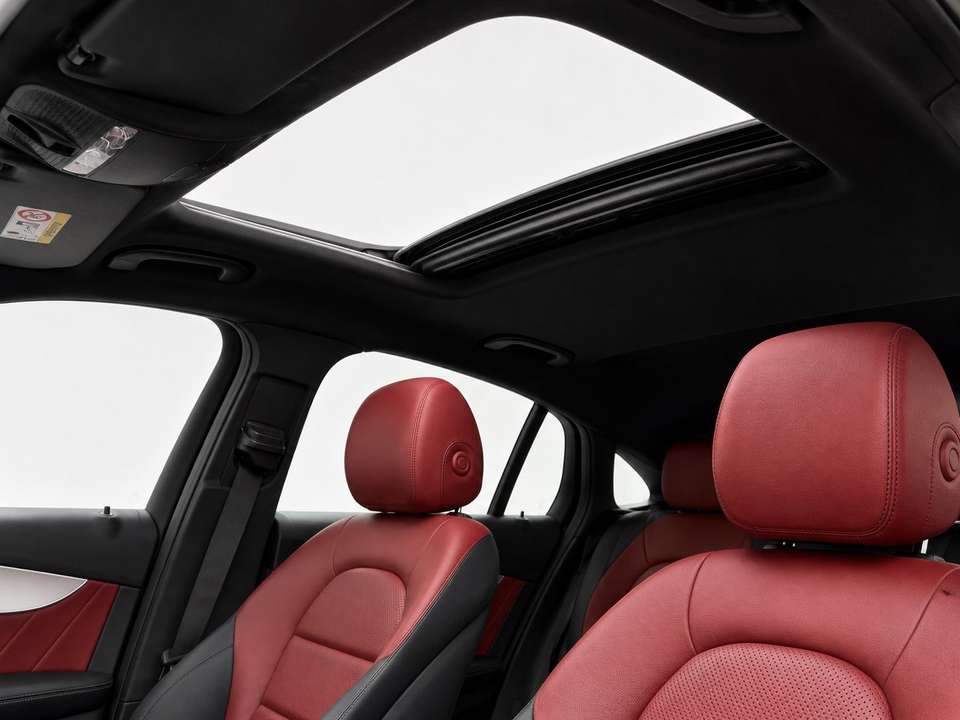 Mercedes-Benz GLC 300 - Imagem 15