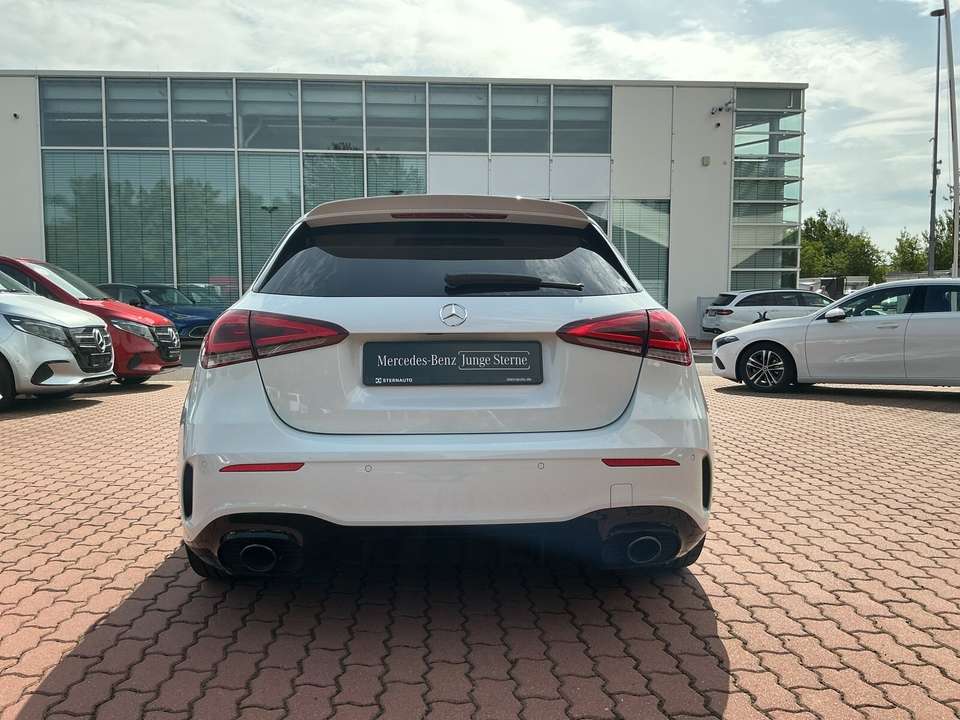 Mercedes-Benz A 35 AMG - Imagem 5
