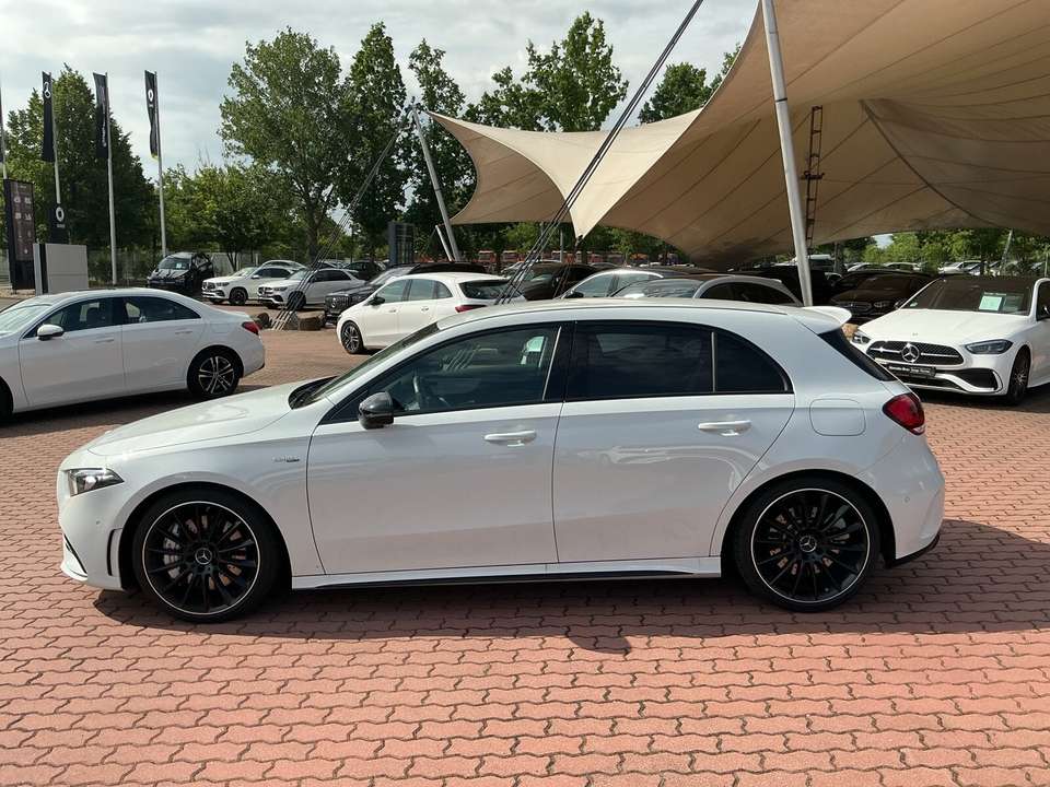 Mercedes-Benz A 35 AMG - Imagem 7