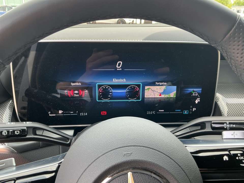 Mercedes-Benz GLC 200 - Imagem 12