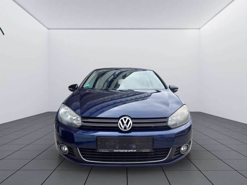 Volkswagen Golf - Imagem 2