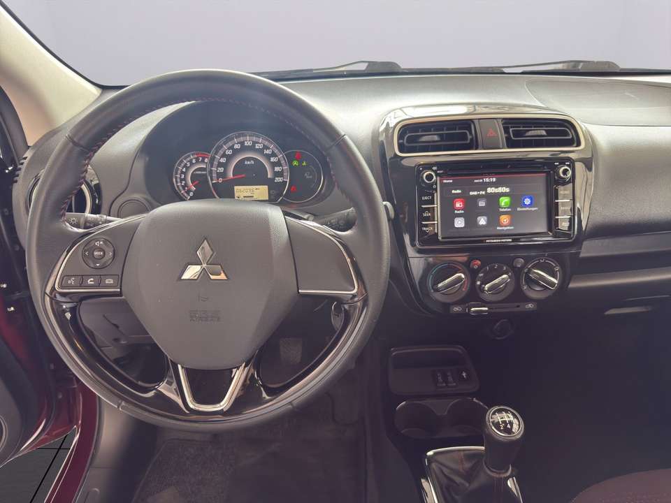 Mitsubishi Space Star - Imagem 9