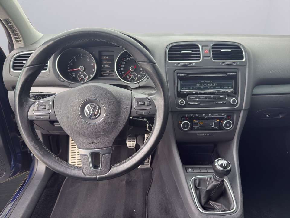 Volkswagen Golf - Imagem 14