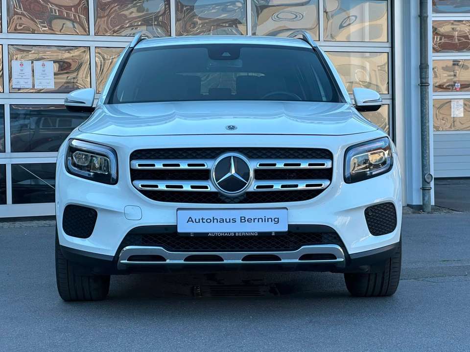 Mercedes-Benz GLB 200 - Imagem 2