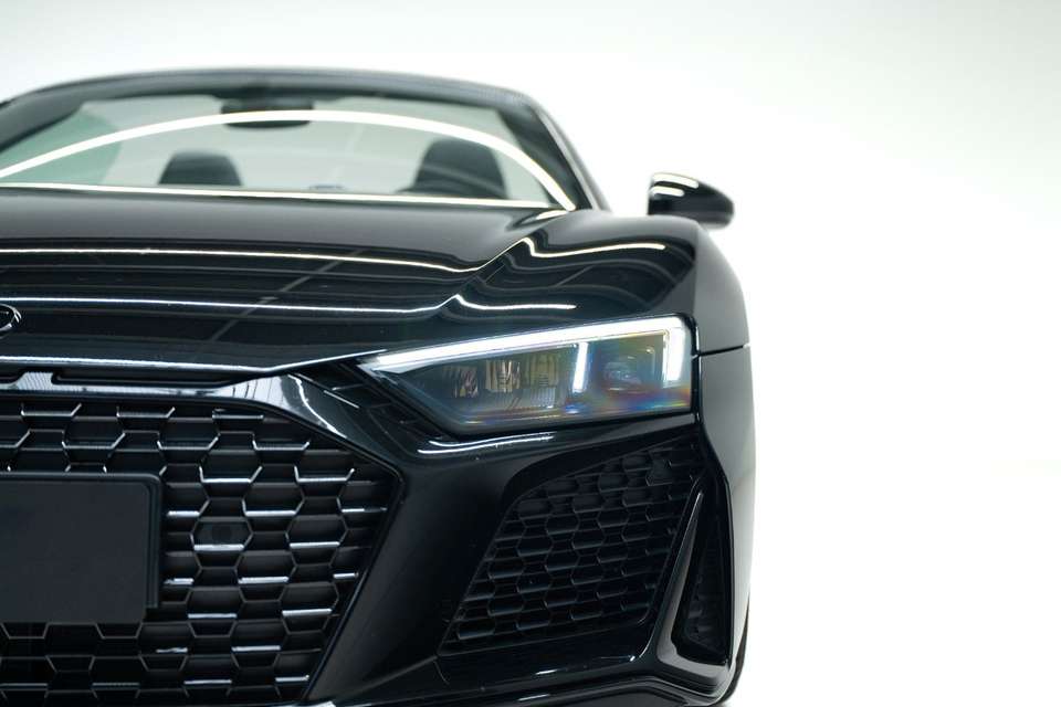 Audi R8 - Imagem 10