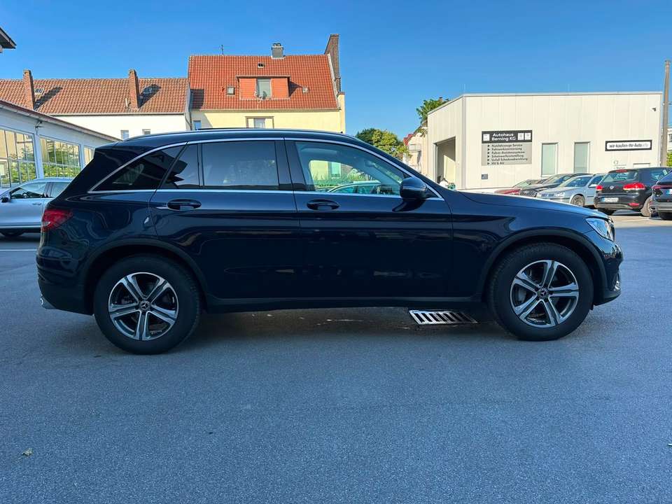 Mercedes-Benz GLC 220 - Imagem 8