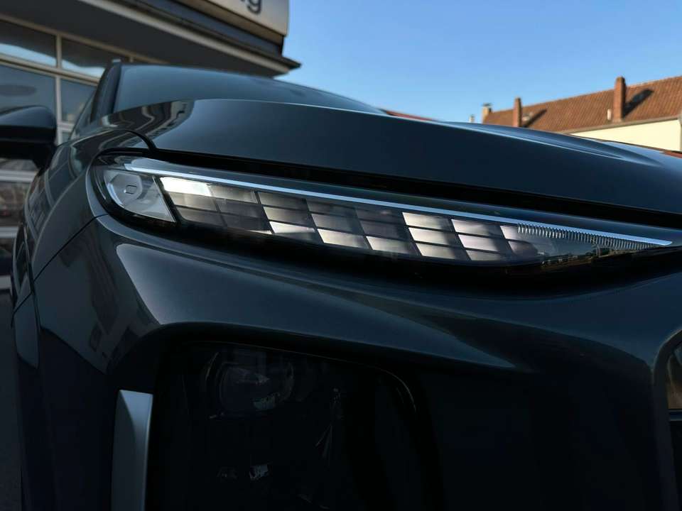Car picture 11