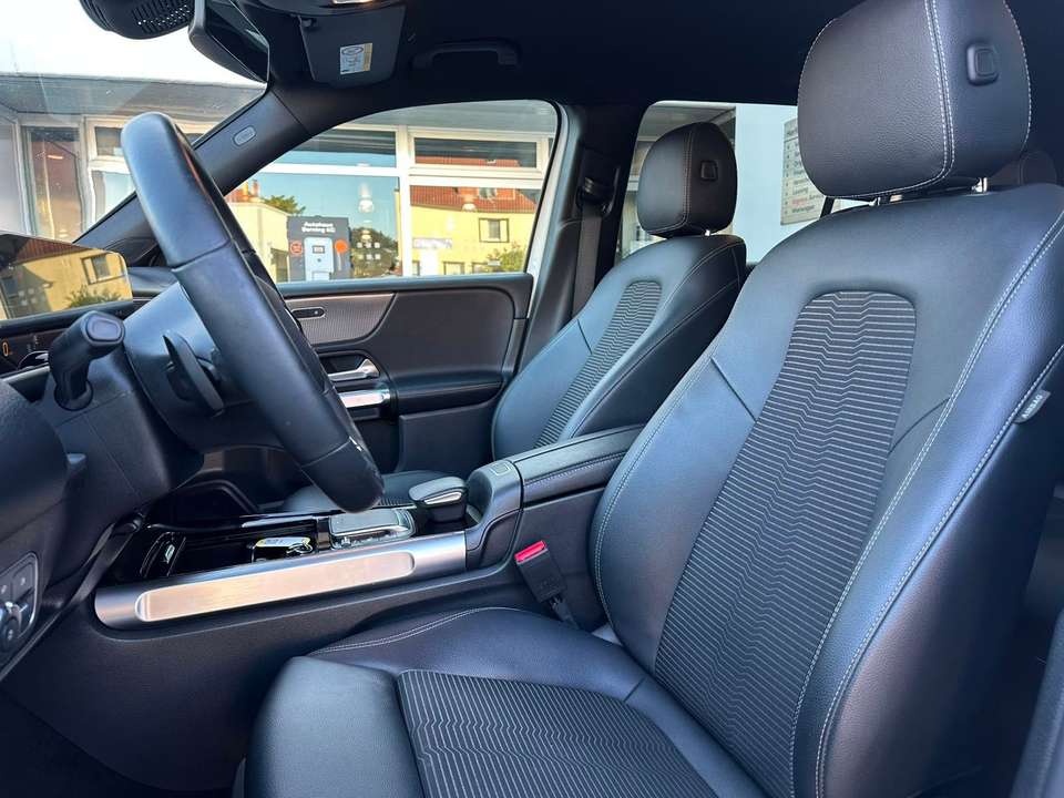 Mercedes-Benz GLB 200 - Imagem 10