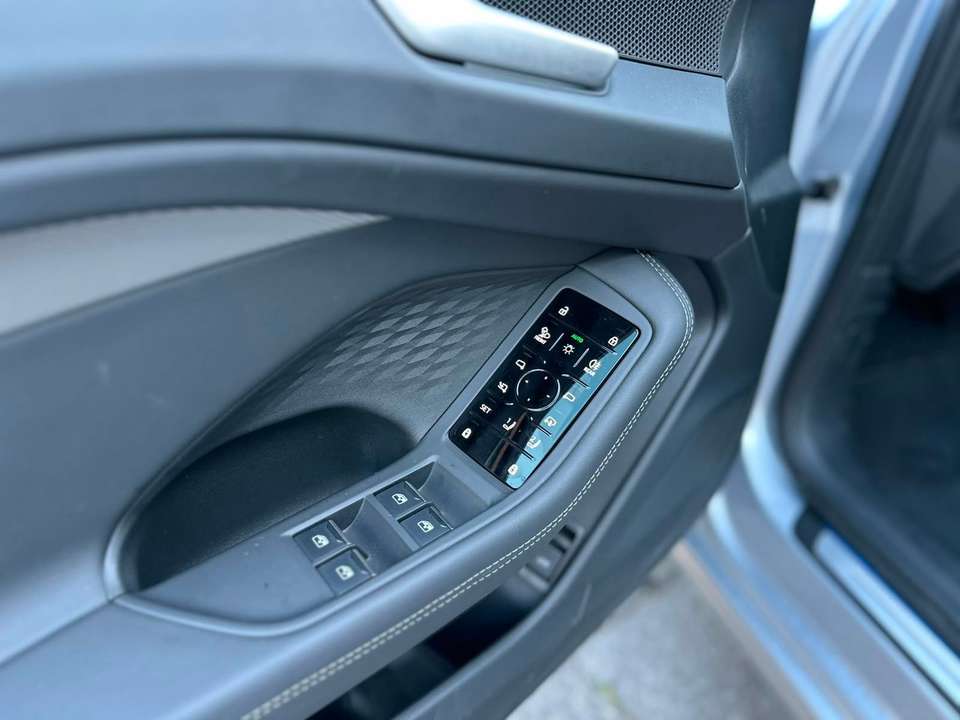 Audi A6 - Imagem 10