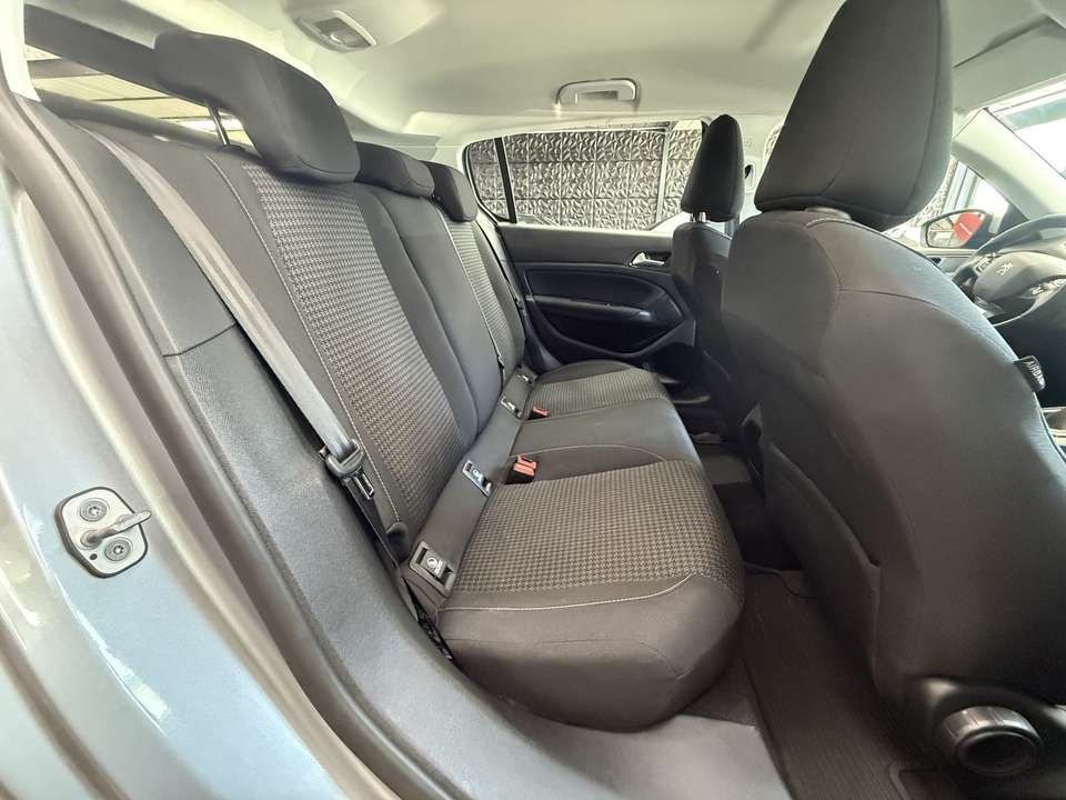 Peugeot 308 - Imagem 12