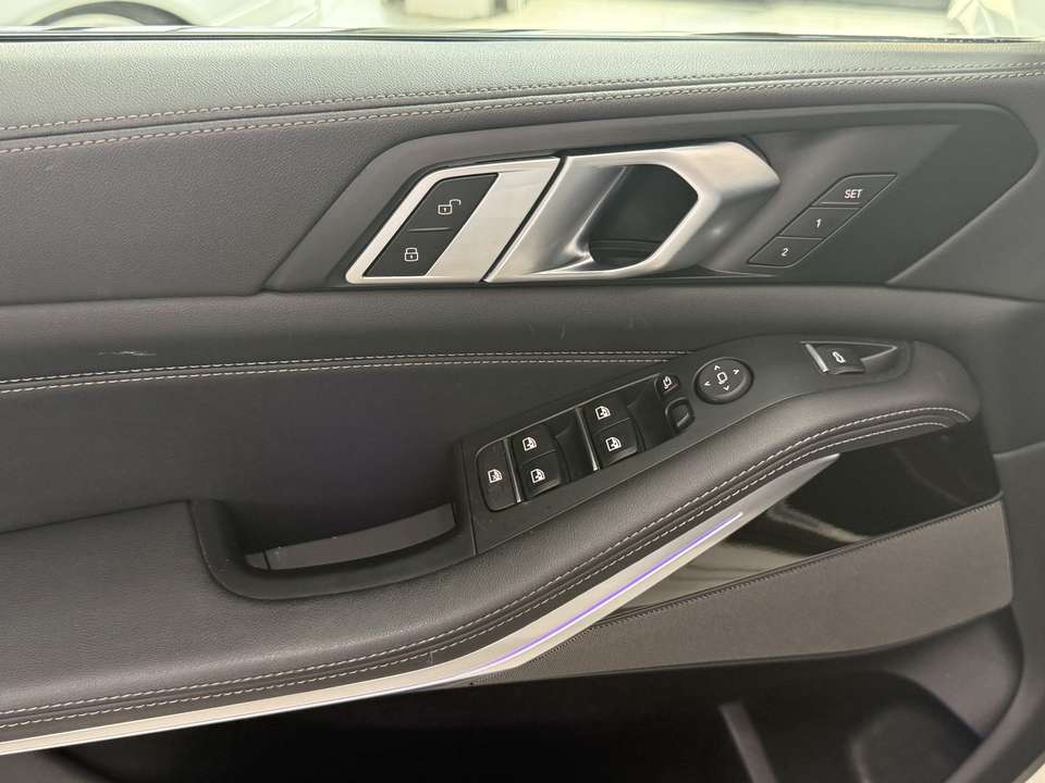 BMW X5 - Imagem 14