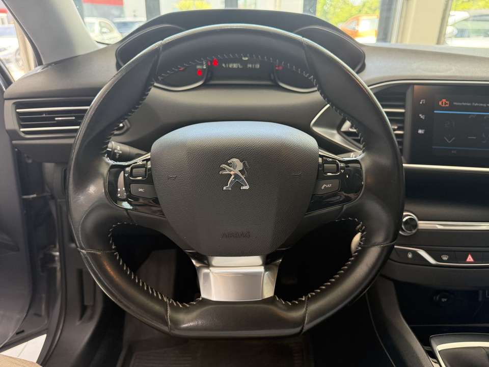 Peugeot 308 - Imagem 13