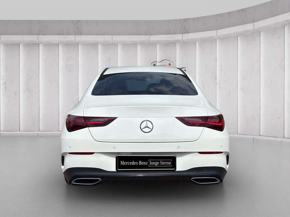 Mercedes-Benz CLA 180 - Imagem 4
