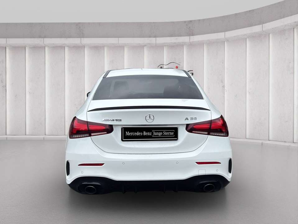 Mercedes-Benz A 35 AMG - Imagem 4