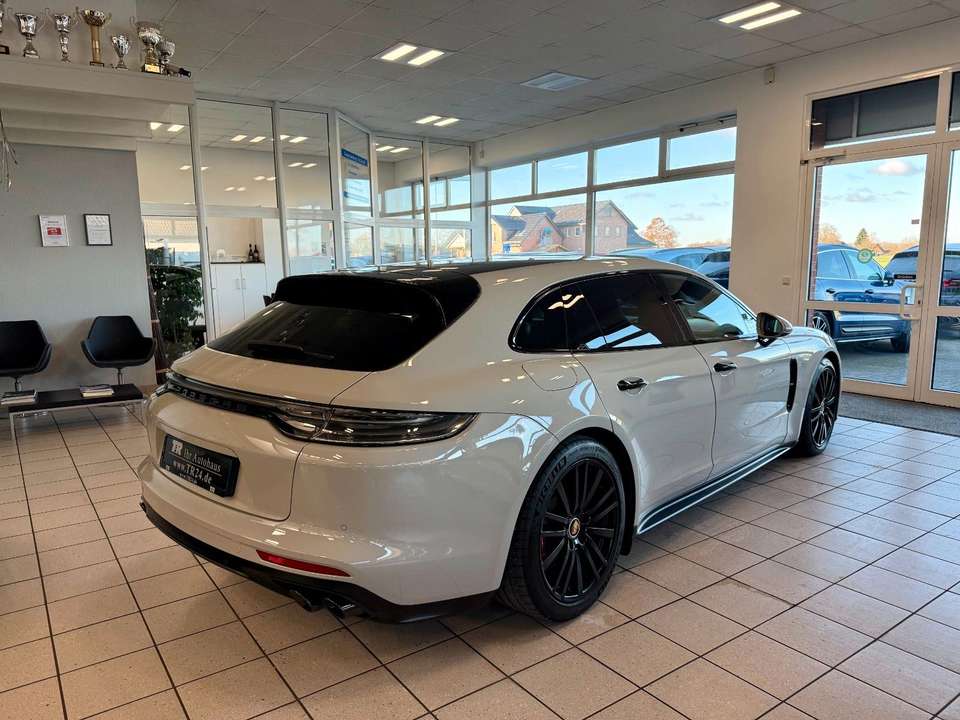 Porsche Panamera - Imagem 5