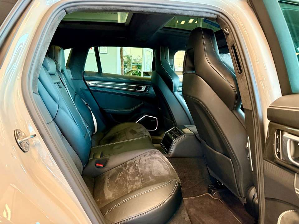 Porsche Panamera - Imagem 12