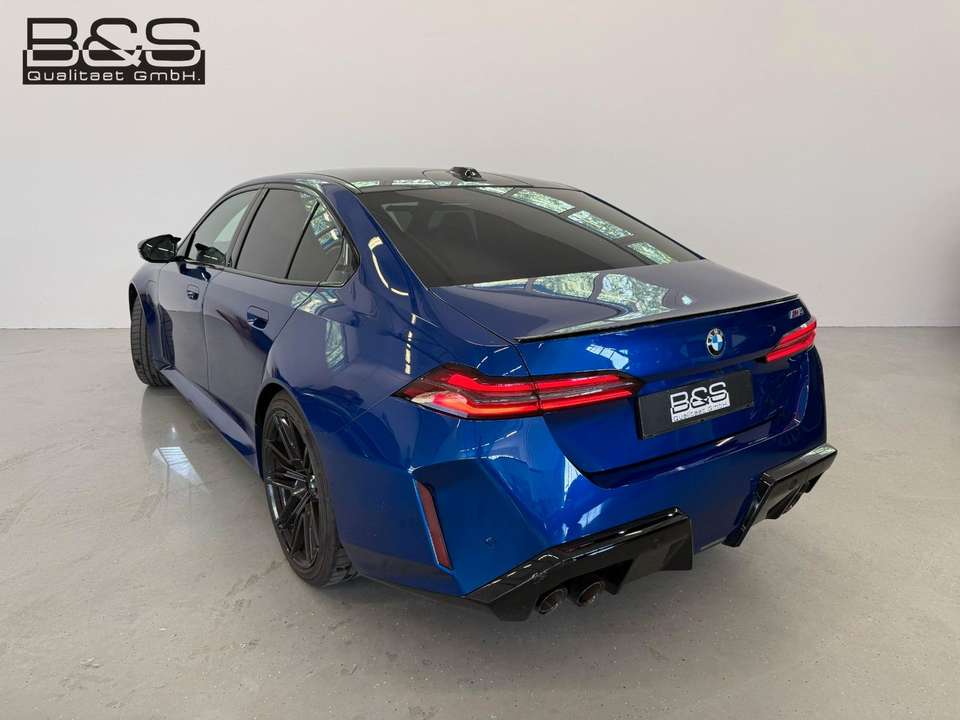 BMW M5 - Imagem 6