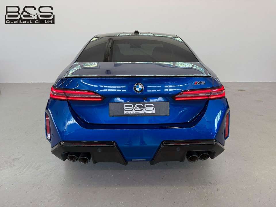 BMW M5 - Imagem 7