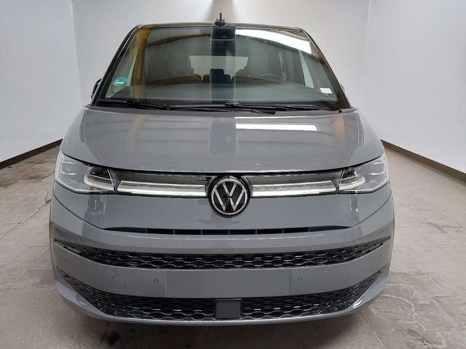 Volkswagen T7 Multivan - Imagem 1