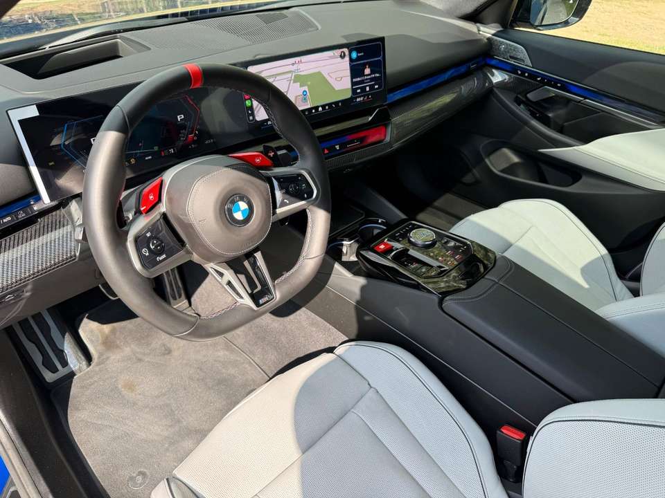 BMW M5 - Imagem 13