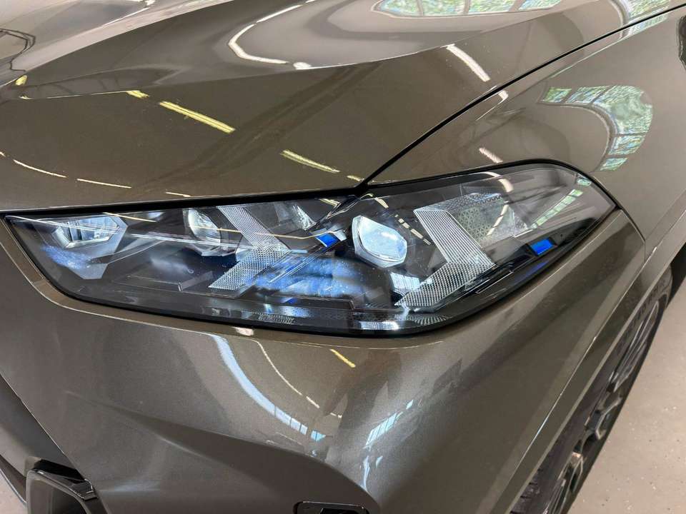 BMW X5 - Imagem 9