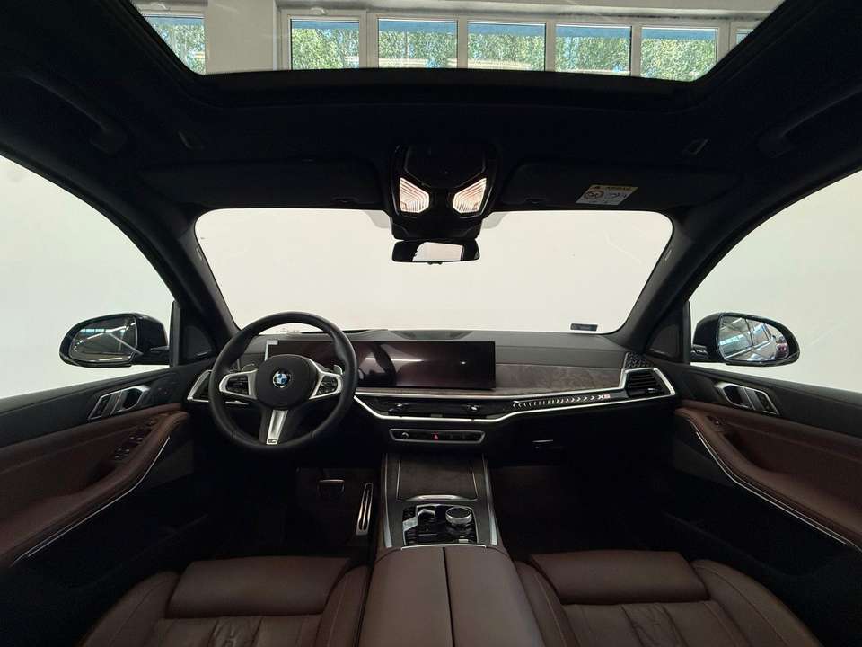 BMW X5 - Imagem 11