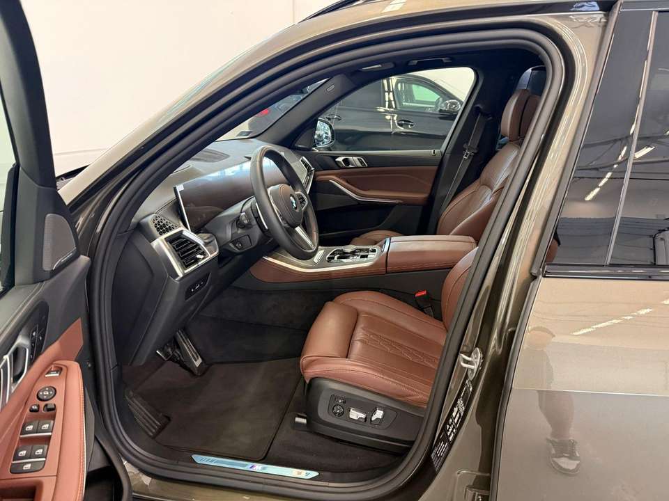 BMW X5 - Imagem 15
