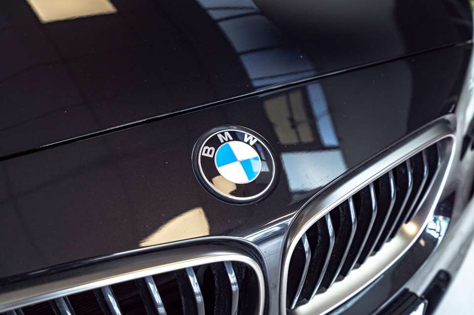 BMW 240 - Imagem 12
