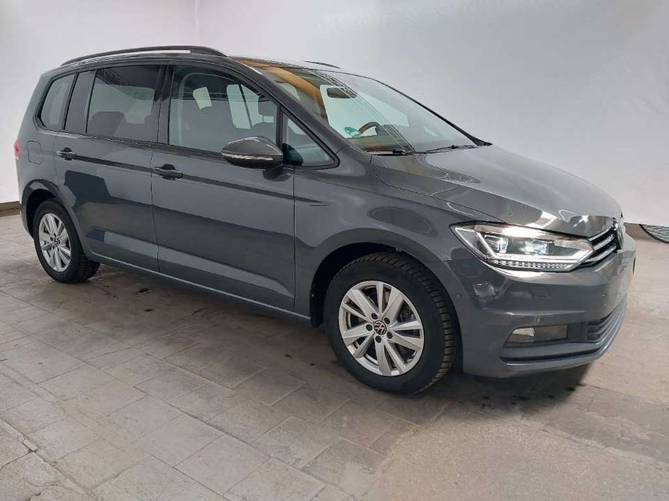 Volkswagen Touran - Imagem 4