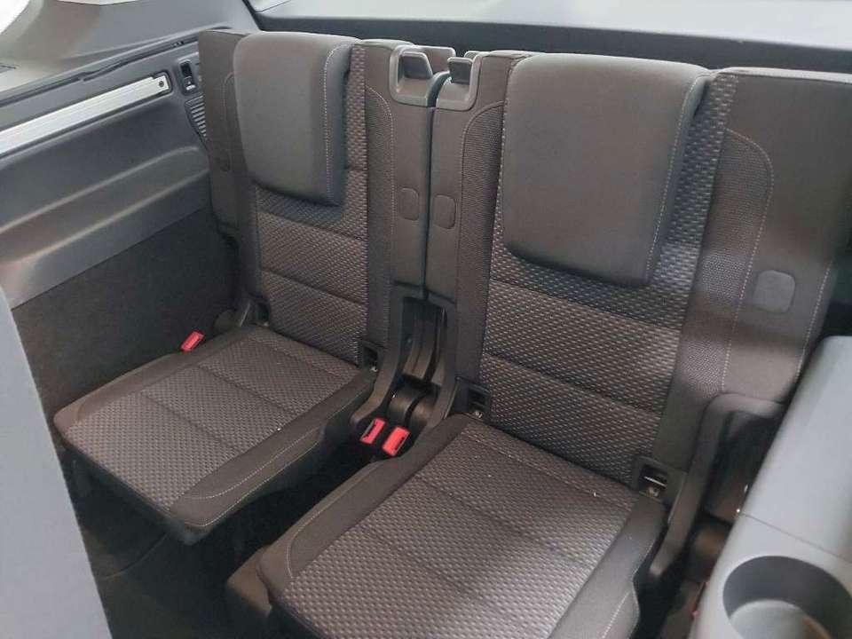 Volkswagen Touran - Imagem 7