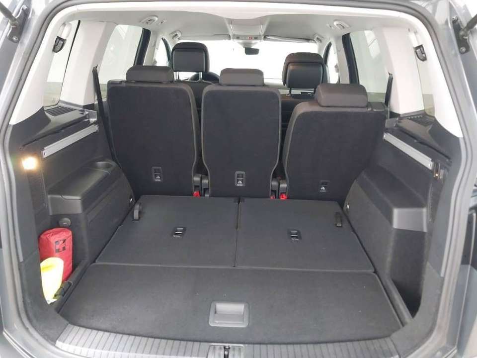 Volkswagen Touran - Imagem 8