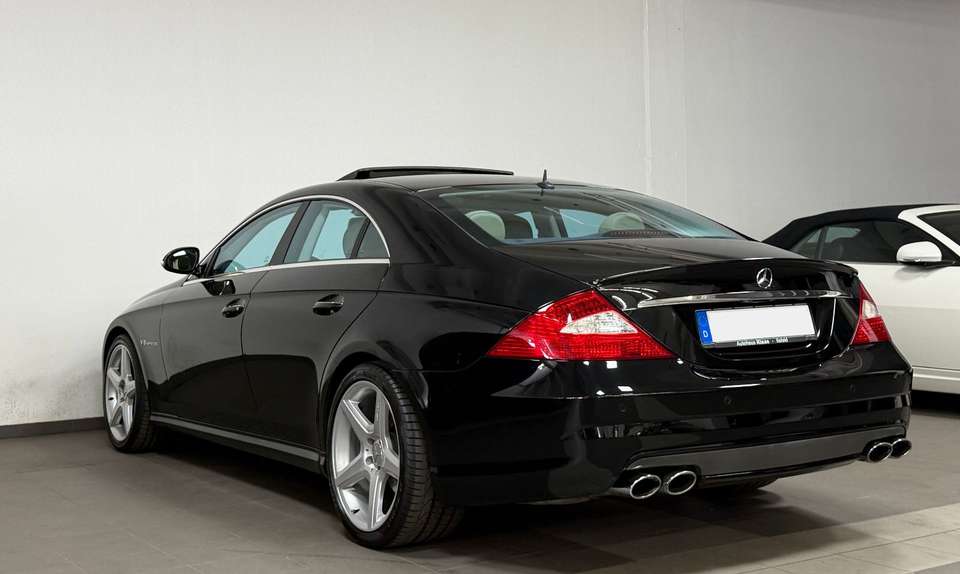 Mercedes-Benz CLS 55 AMG - Imagem 3