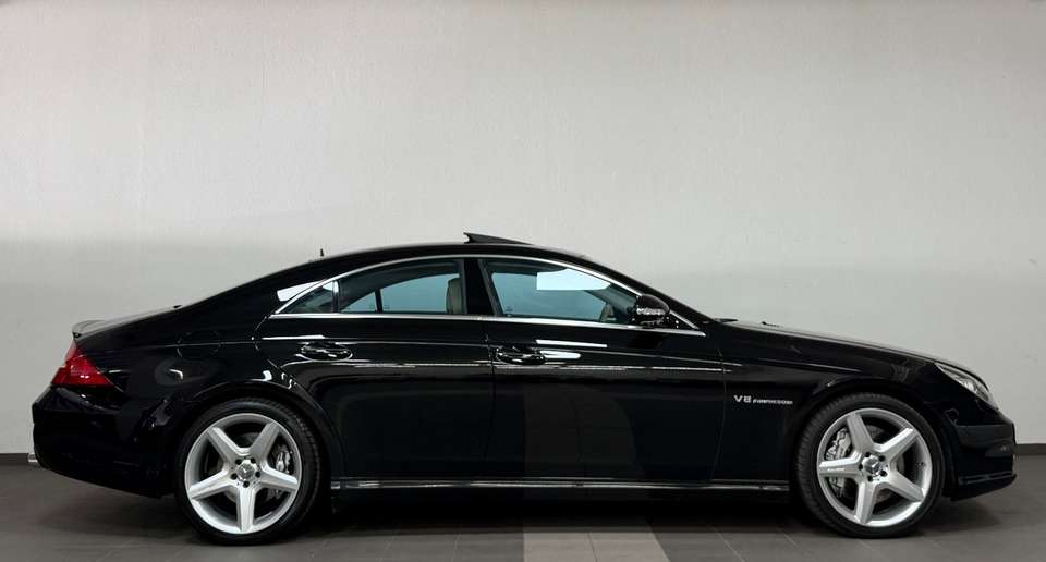 Mercedes-Benz CLS 55 AMG - Imagem 5