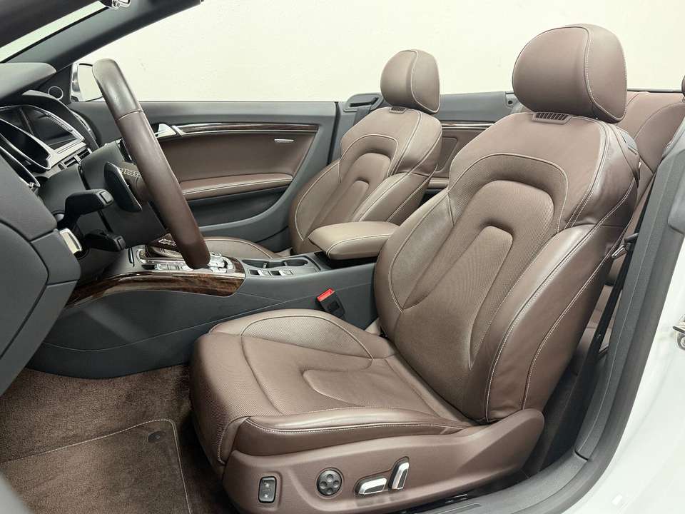 Audi RS5 - Imagem 11
