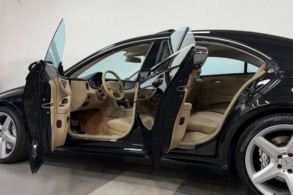 Mercedes-Benz CLS 55 AMG - Imagem 7