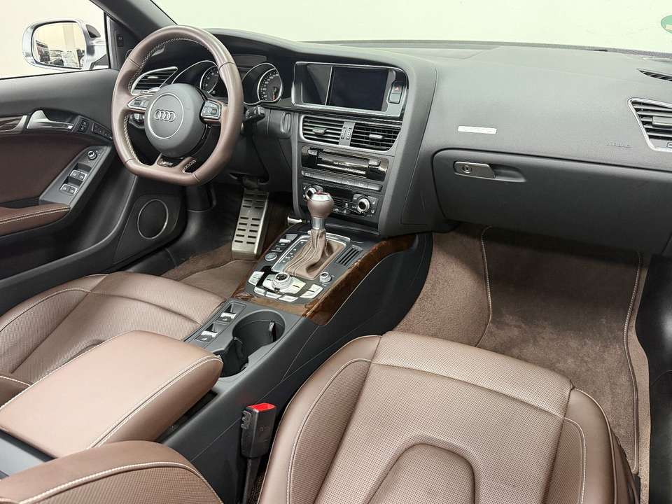 Audi RS5 - Imagem 15