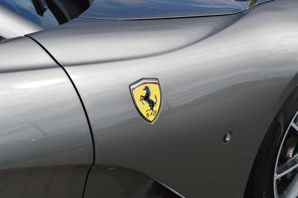 Ferrari 812 - Imagem 6