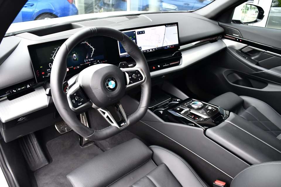 BMW 520 - Imagem 12