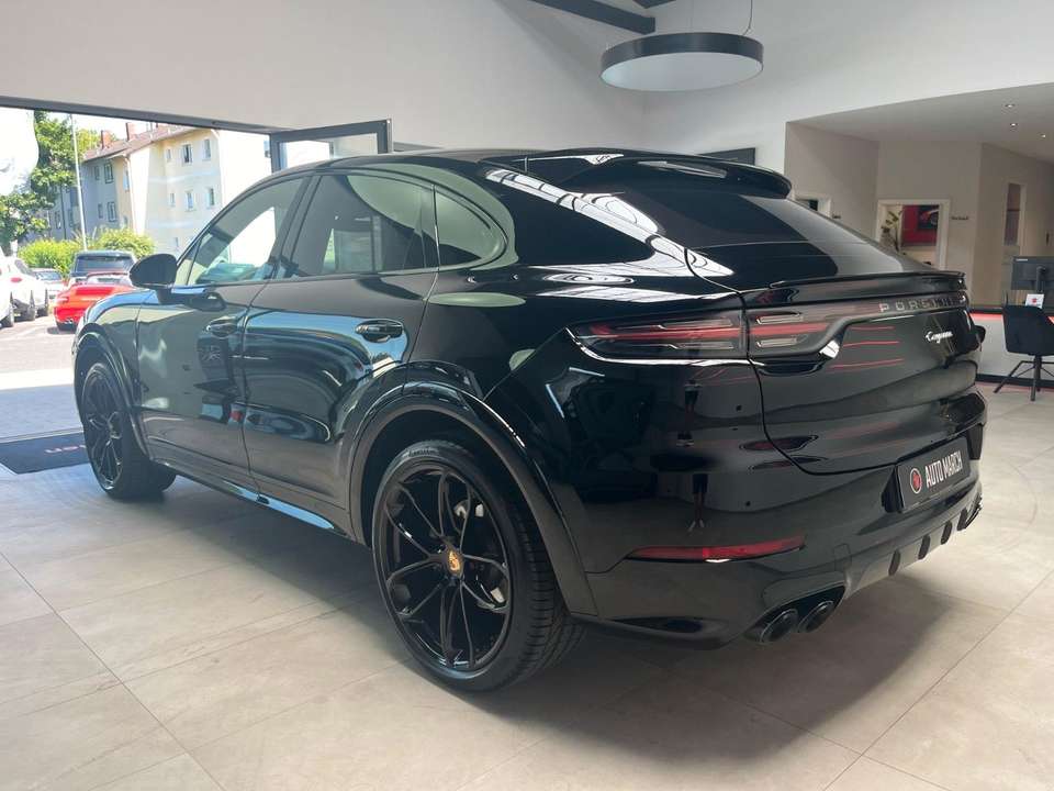 Porsche Cayenne - Imagem 6