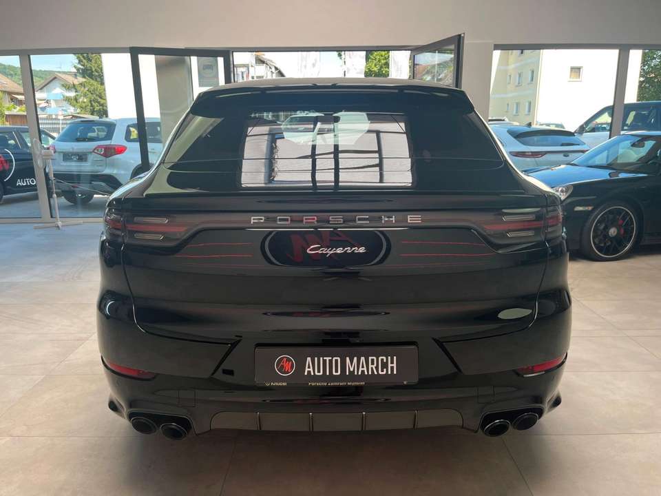 Porsche Cayenne - Imagem 9