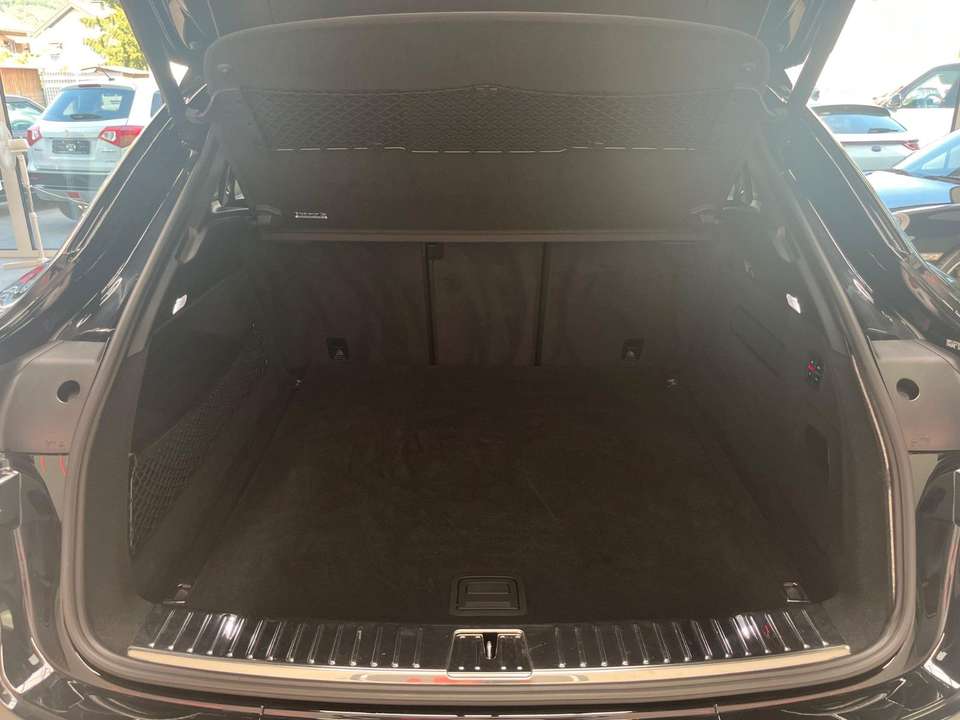 Porsche Cayenne - Imagem 10