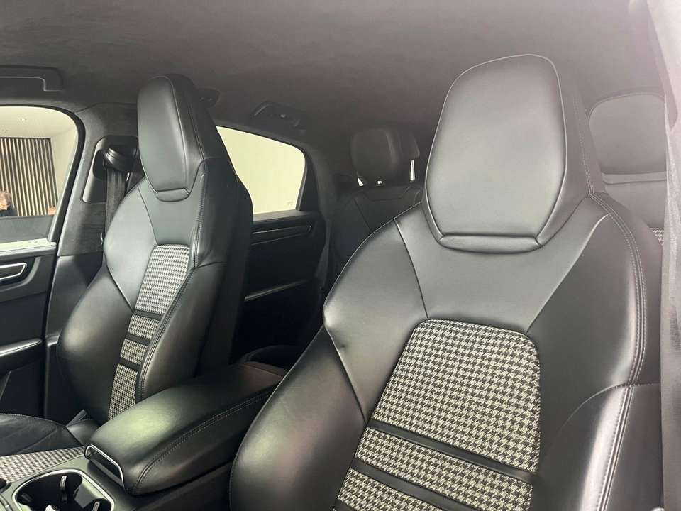 Porsche Cayenne - Imagem 13