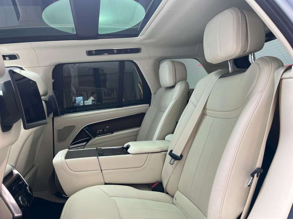 Land Rover Range Rover - Imagem 12