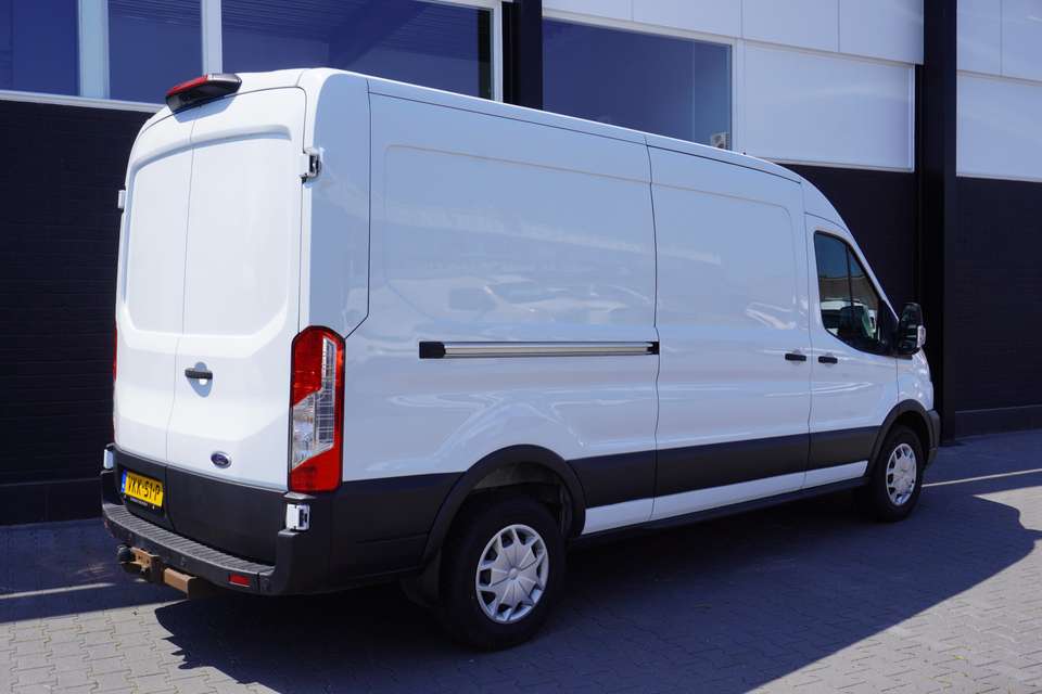 Ford Transit - Imagem 2